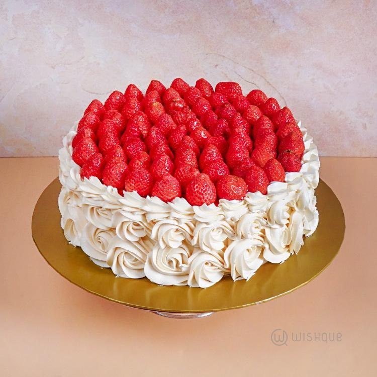 Strawberry 1kg cake
